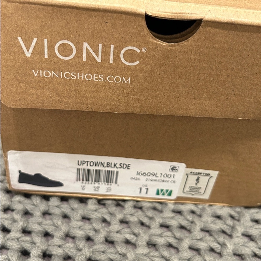 Vionic Women’s Vionic Uptown Loafer – Black Suede 11 Wide - Picture 6 of 7